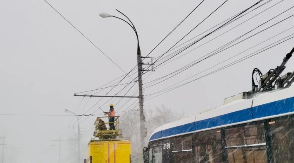 Через негоду у Львівській області знеструмлені 86 населених пунктів