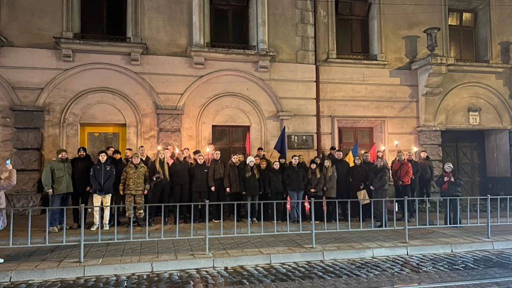 На Львівщині вшанували пам’ять членів ОУН Василя Біласа та Дмитра Данилишина (фото)
