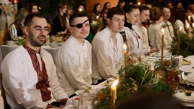 Скандальний екснардеп від “Слуги народу” Олександр Трухін з’явився на благодійній вечері для ветеранів у Львові