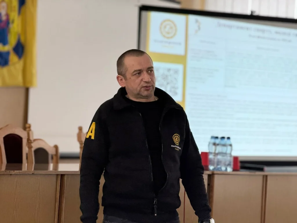 Можливості та підтримка: у Жовкві обговорили актуальні програми допомоги та гранти для ветеранів та їхніх родин