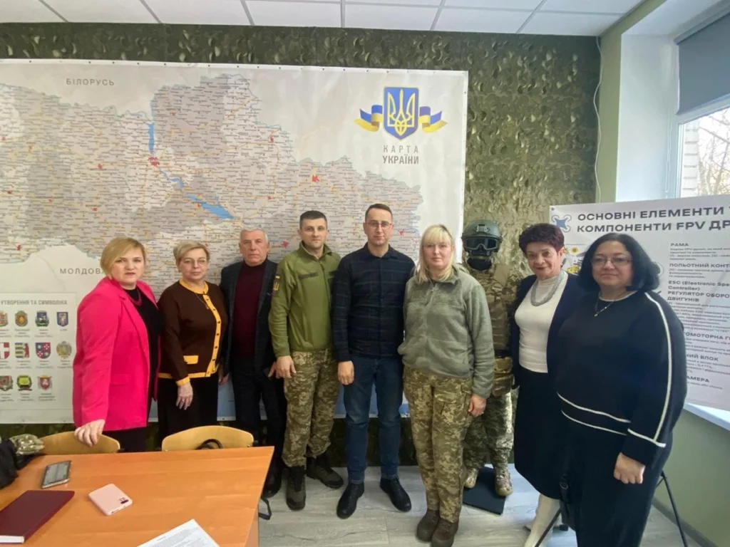 У Львівському професійному коледжі сфери обслуговування та поліграфії створили сучасний осередок для вивчення предмета «Захист України»