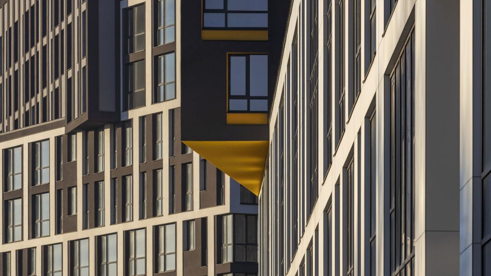 Від ремонту до оренди: новий інвестиційний сервіс РІЕЛ та MYFREEDOM