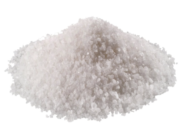 Львівські комунальники купили технічну сіль втричі дорожче від інших міст