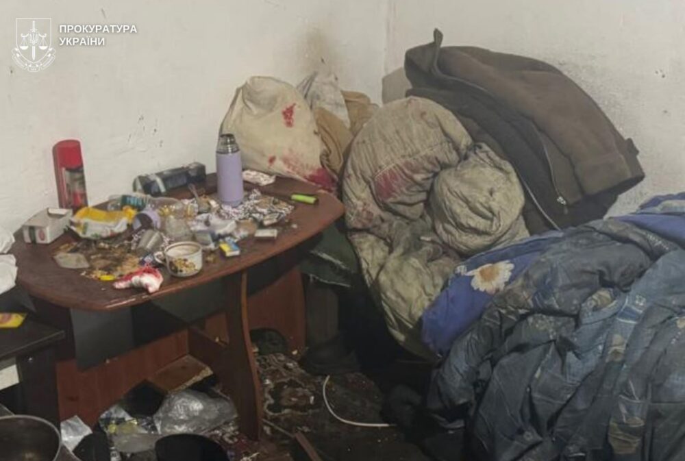 У Славському чоловік зарізав співмешканку та поранив сусіда