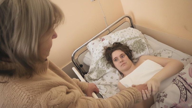 У Львові лікарі врятували жінку з важким перебігом розсіяного склерозу