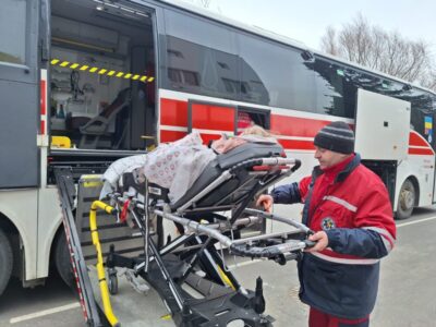 У січні Львівський обласний центр екстреної медичної допомоги на лікування за кордон перевіз 59 пацієнтів