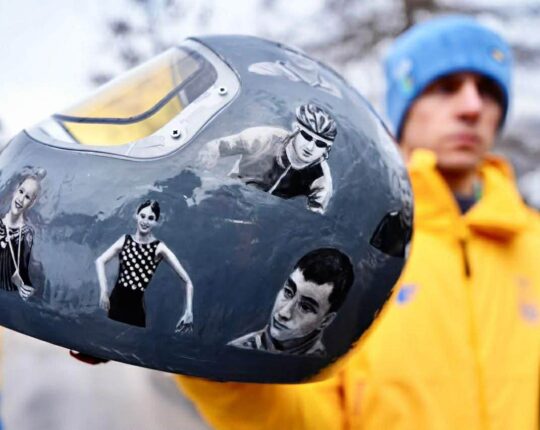 Портрет захисника із Жовкви Андрія Куценка розміщено на «Шоломі памʼяті» Владислава Гераскевича на Олімпіаді-2026