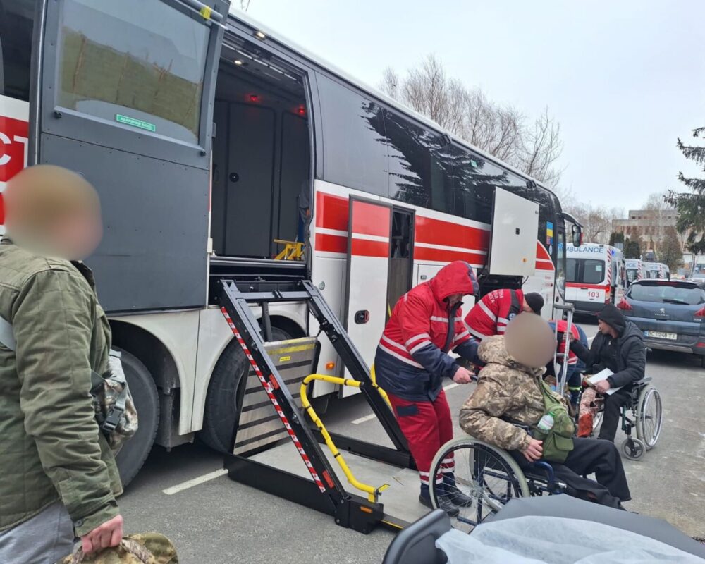 У січні Львівський обласний центр екстреної медичної допомоги на лікування за кордон перевіз 59 пацієнтів