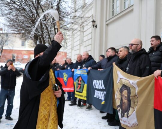 Ще 24 українські військові вирушили зі Львівщини на Афон у рамках проєкту «Духовна перемога» (фото)