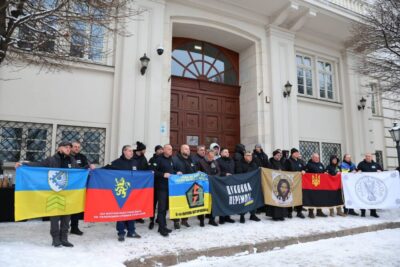 Ще 24 українські військові вирушили зі Львівщини на Афон у рамках проєкту «Духовна перемога» (фото)