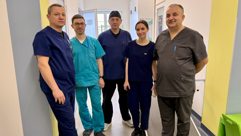 Львівським лікарям вдалося врятувати новонародженого з важкою патологією нирок