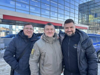 Волонтери Львівської митниці відвідали захисників на Донеччині та Харківщині під час 23-ї поїздки на фронт (фото)