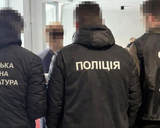 На Львівщині затримали реабілітолога однієї з лікарень за вимагання 80 тисяч гривень хабаря