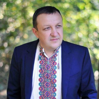 Депутат Львівської міськради Михайло Дідух задекларував сотні тисяч доларів, нову Tesla та мільйонні доходи