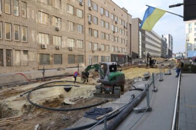 Ремонт дороги на вул. Залізничній у Львові планують завершити до кінця квітня (фото)