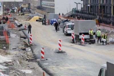 Ремонт дороги на вул. Залізничній у Львові планують завершити до кінця квітня (фото)