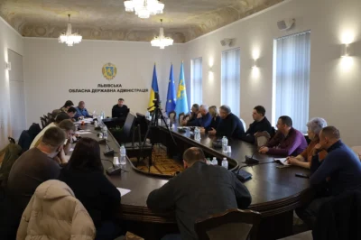 На Львівщині обговорили можливе підвищення тарифів на автобусні перевезення