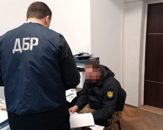 Працівник львівського ТЦК та СП постане перед судом за побиття чоловіка