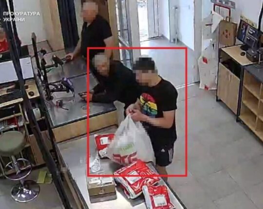 У Львові засудили чоловіка за спробу переслати наркотики до СІЗО