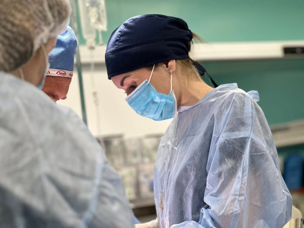 Нейрохірурги Винниківського госпіталю успішно видалили пухлину мозку за допомогою новітньої технології