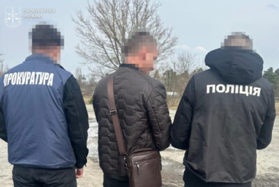 Тьох посадовців ДП “Львіввугілля” підозрюють у розкраданні понад 440 тонн вугілля. Серед затриманих -помічник нардепа від “Слуги народу” Камельчука