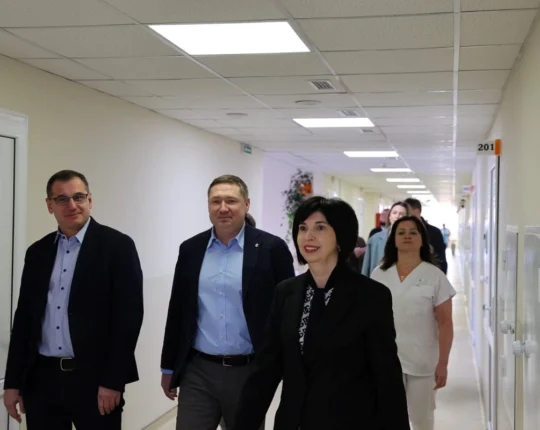 У Львівському перинатальному центрі проводитимуть операції дітям ще до народження (фото)