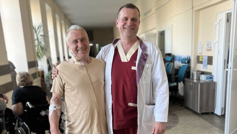 Лікарі Університетської лікарні ЛНМУ врятували чоловіка з критичним звуженням сонних артерій