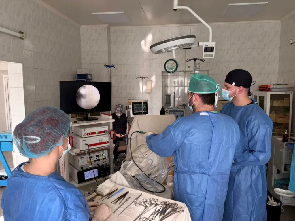 У Мостиській міській лікарні застосовують сучасний метод лікування суглобів – артроскопію