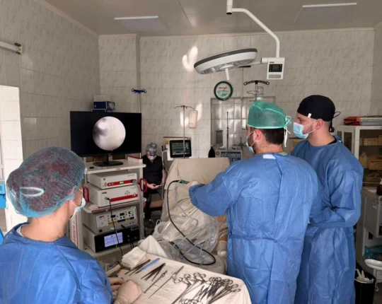 У Мостиській міській лікарні застосовують сучасний метод лікування суглобів – артроскопію