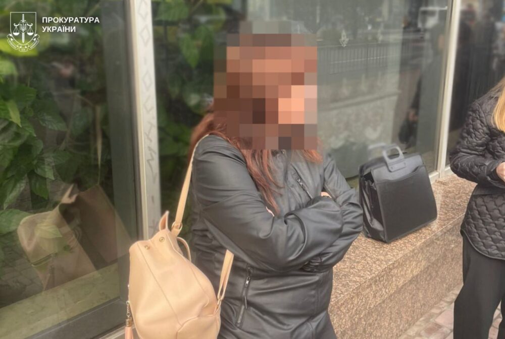 Ошукали родичів військових на понад 1 млн грн: судитимуть подружжя зі Шептицького