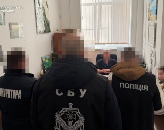 На Львівщині лікаря підозрюють у отриманні хабаря