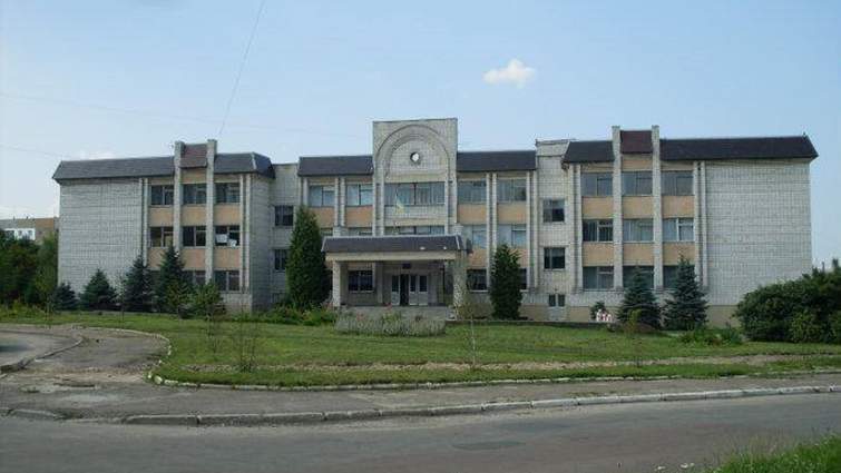 Скандальна ексдиректорка львівської школи оскаржила призначення нової очільниці
