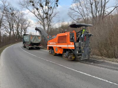 На Львівщині відновили понад 72 тис. м² покриття (фото)