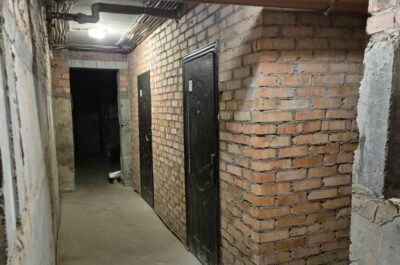 Будинок без доступу: у Винниках мешканці багатоповерхівки не мають доступу до горища та інженерних вузлів