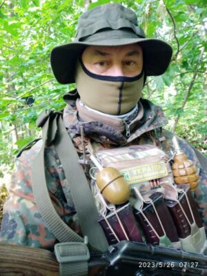 Митник з позивним «ДІД»: мені вже за 60 і кращі роки були на передовій з побратимами