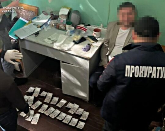 У Львові викладача коледжу судитимуть за схему ухилення від мобілізації