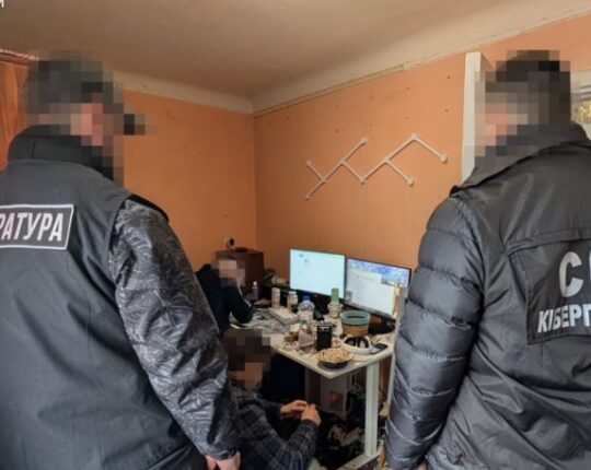 Хакери з Дрогобича зламали 610 тис. акаунтів в Roblox та продали в Росію