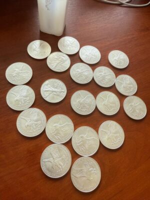 Львівські митники виявили у поштовому відправленні партію колекційних монет США