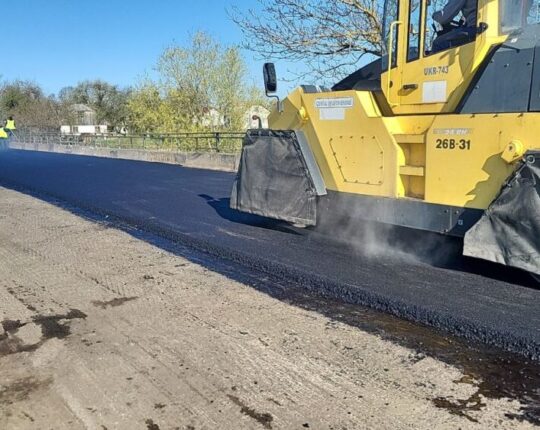 Триває ремонт дороги Т-14-18 між Великою Озиминою та Ралівкою на Львівщині