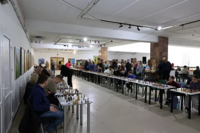 Шахи заради підтримки Сил оборони: у Львові відбувся IV сеанс одночасної гри з гросмейстерами (фото)