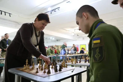 Шахи заради підтримки Сил оборони: у Львові відбувся IV сеанс одночасної гри з гросмейстерами (фото)