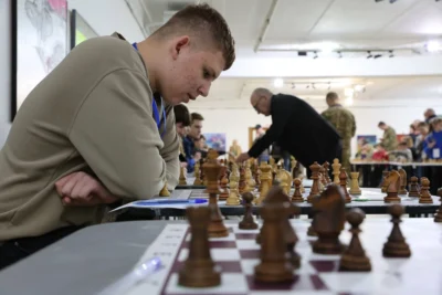 Шахи заради підтримки Сил оборони: у Львові відбувся IV сеанс одночасної гри з гросмейстерами (фото)