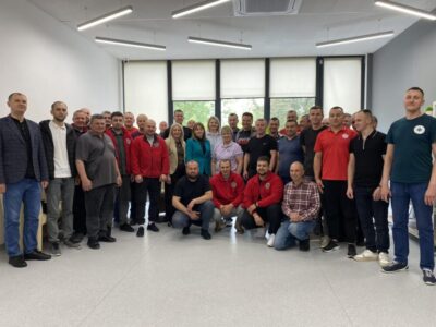 На Львівщині ще 30 водіїв «швидкої» отримали фах екстреного медичного техніка