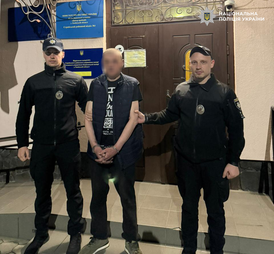 На Львівщині чоловік поранив ножем знайомого під час конфлікту