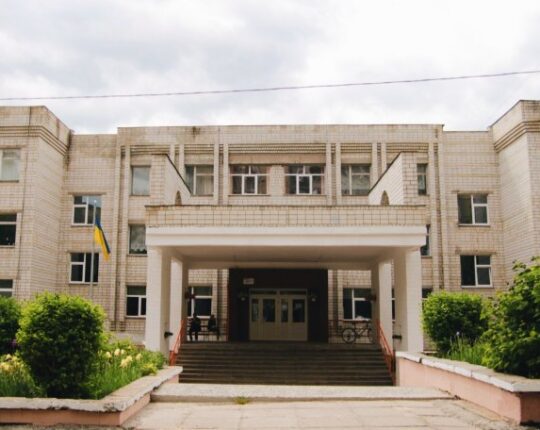 У Львові звільнили вчительку школи №13 після скандалу з цькуванням дитини військового