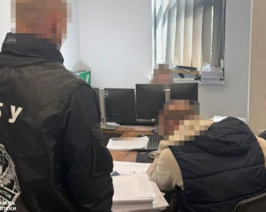 Трьох лікарів Пустомитівської ВЛК підозрюють у фальсифікації діагнозів для призовників