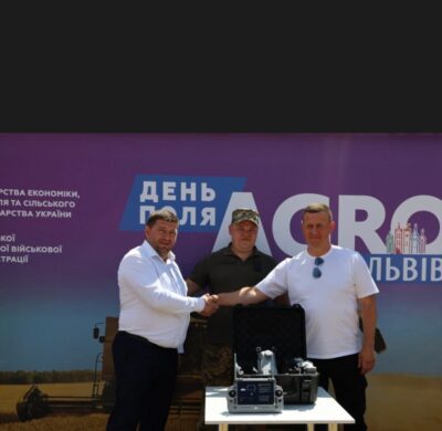На Львівщині вперше відбувся День Поля «АГРО ЛЬВІВ»: аграрії представили інновації та сучасні технології (фото)