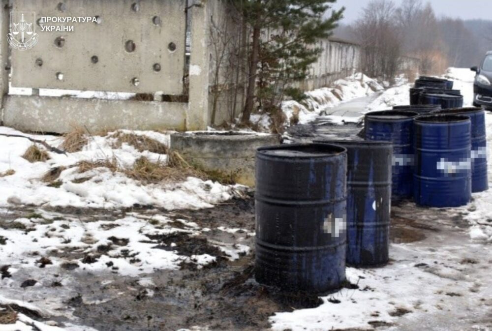 На Львівщині судитимуть працівника підприємства через витік нафти та забруднення земель