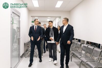 У Львівському онкоцентрі відкрили два нові лінійні прискорювачі для лікування онкологічних хворих (фото)
