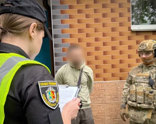 Двох жителів Львівщини затримали за підозрою в організації незаконного перетину кордону